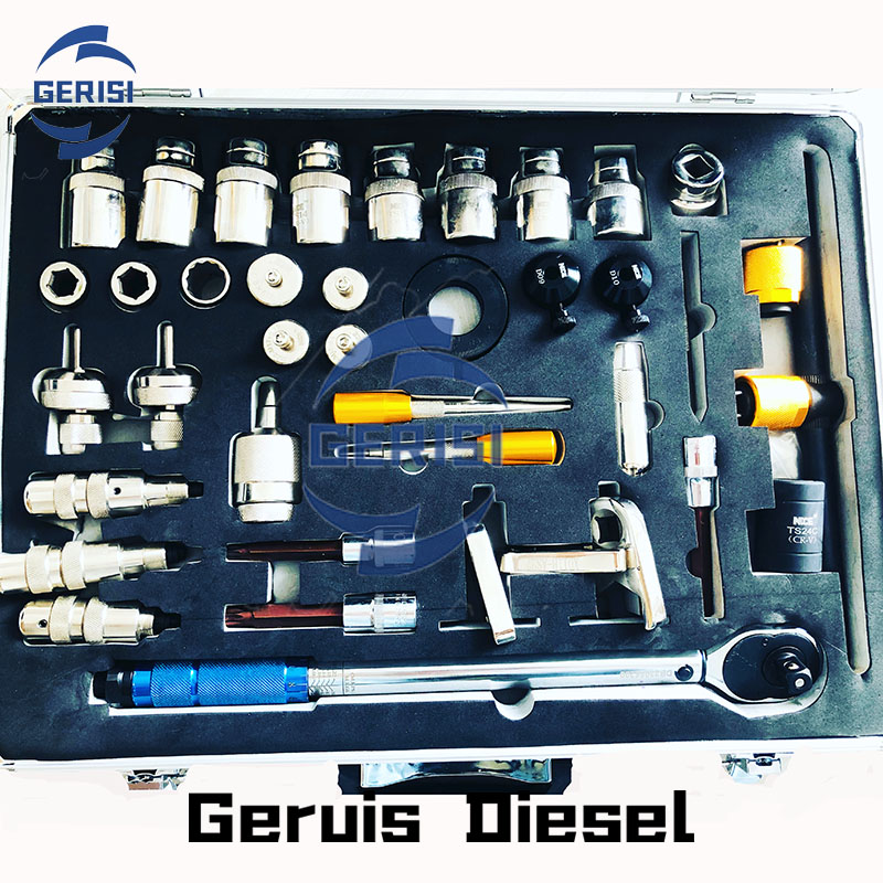 Common rail injector assembly and disassembly tool 